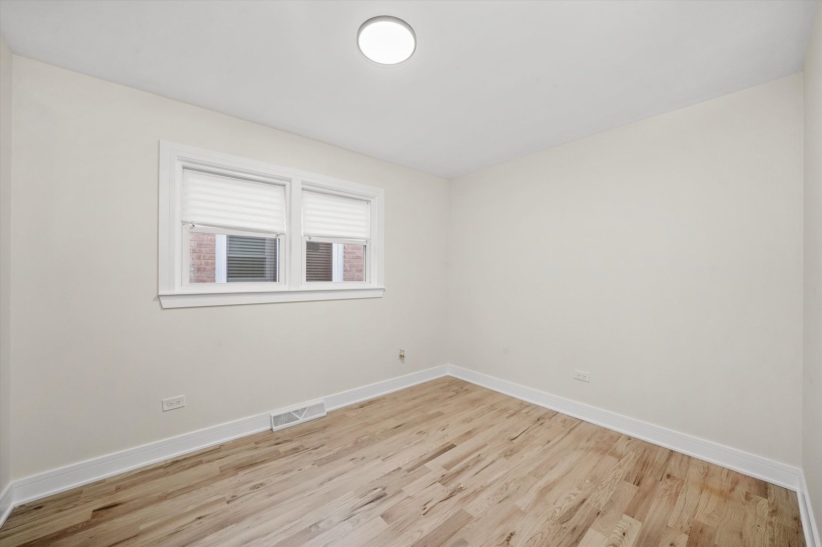 6709 W 59th Street, Chicago, IL 60638