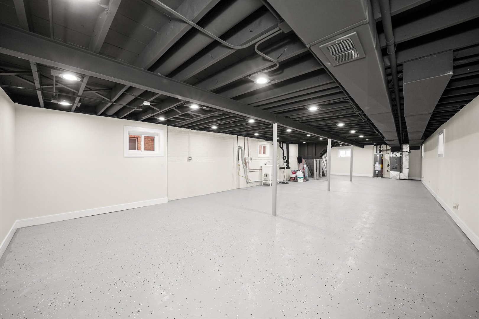 6709 W 59th Street, Chicago, IL 60638