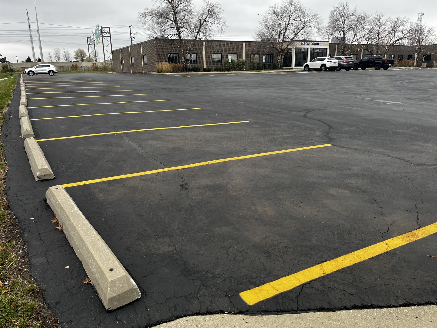 3005 Tollview Drive, Rolling Meadows, IL 60008