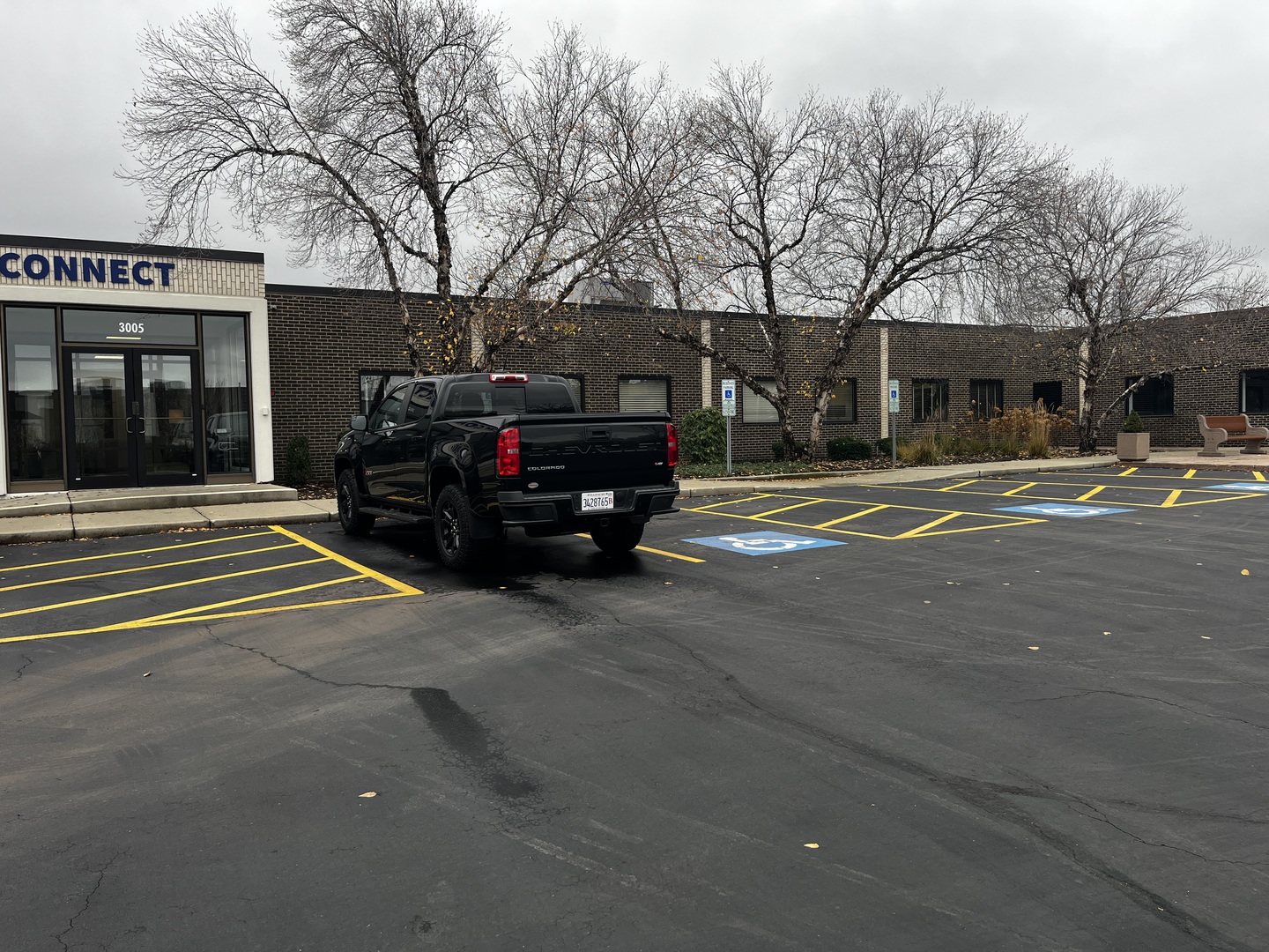 3005 Tollview Drive, Rolling Meadows, IL 60008