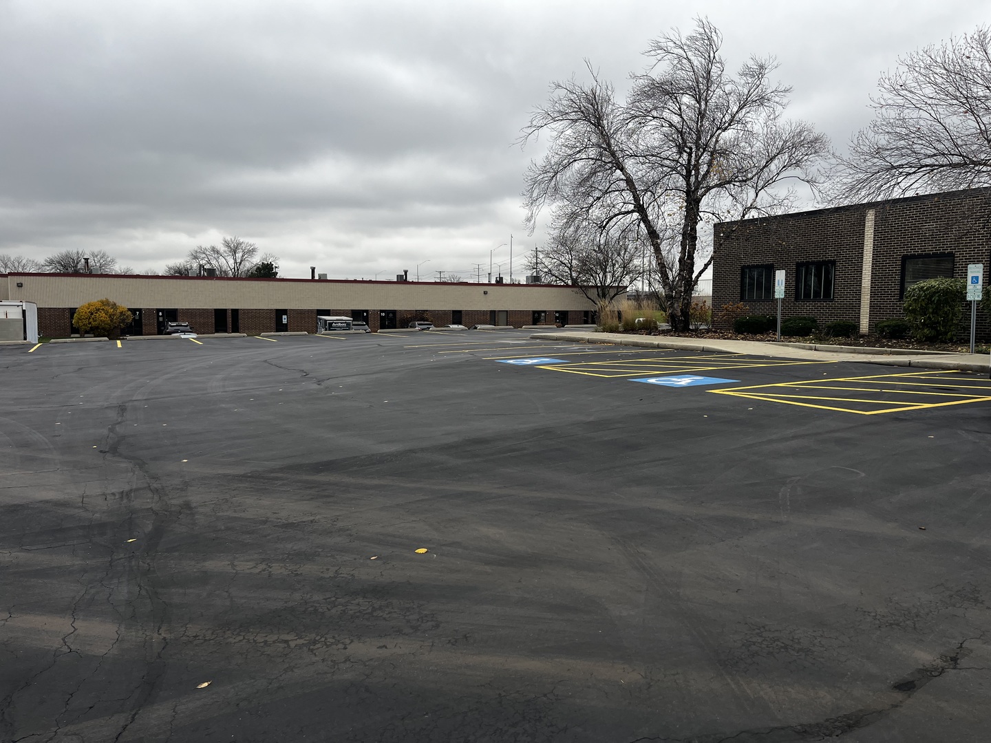 3005 Tollview Drive, Rolling Meadows, IL 60008