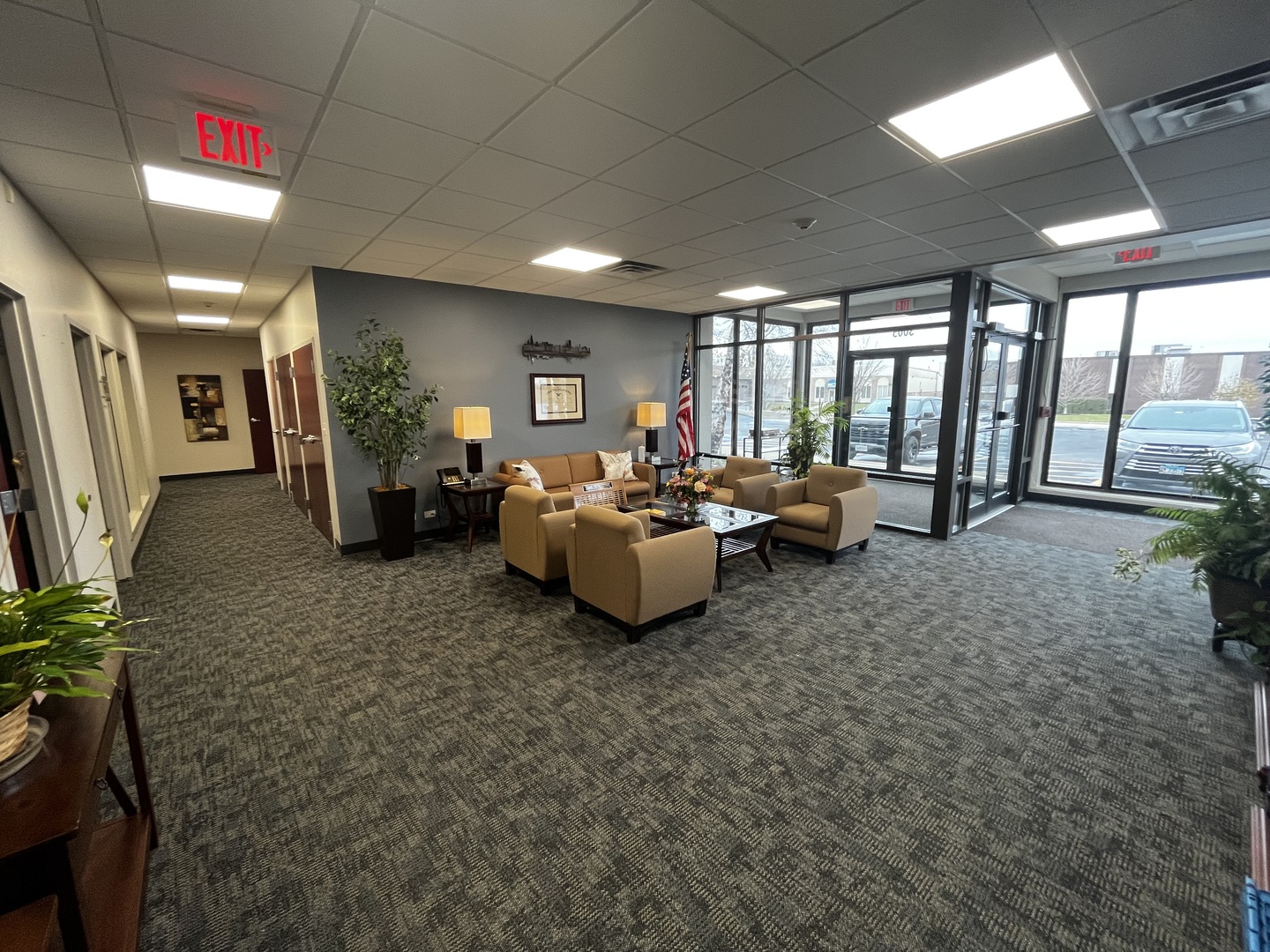 3005 Tollview Drive, Rolling Meadows, IL 60008