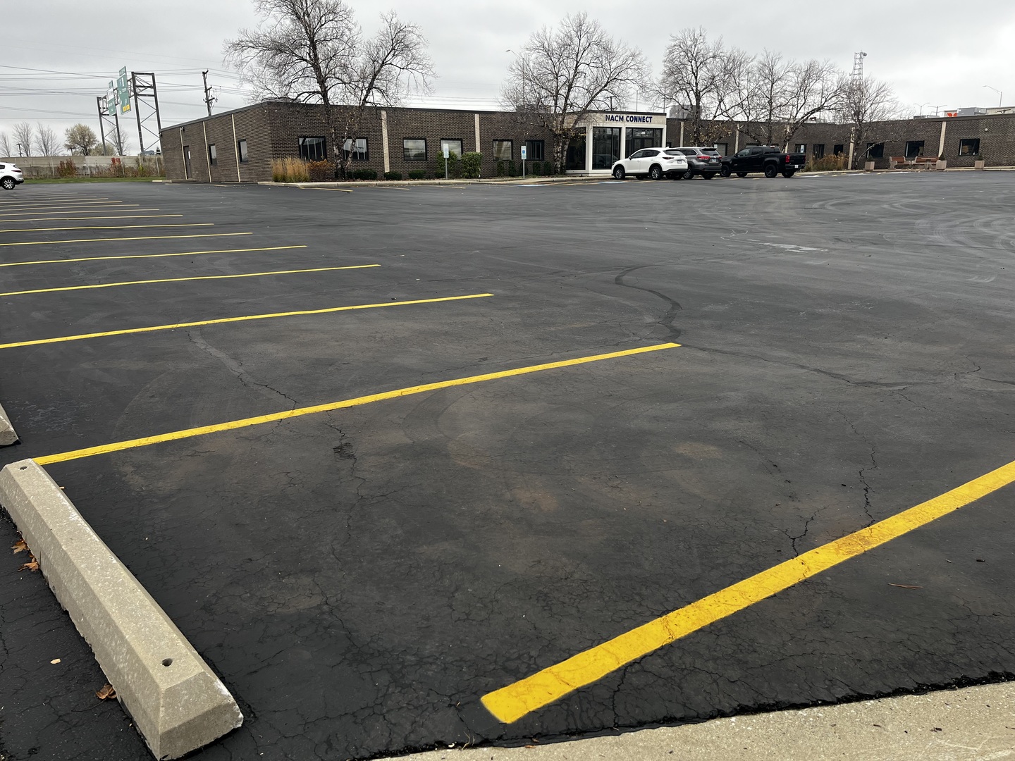 3005 Tollview Drive, Rolling Meadows, IL 60008