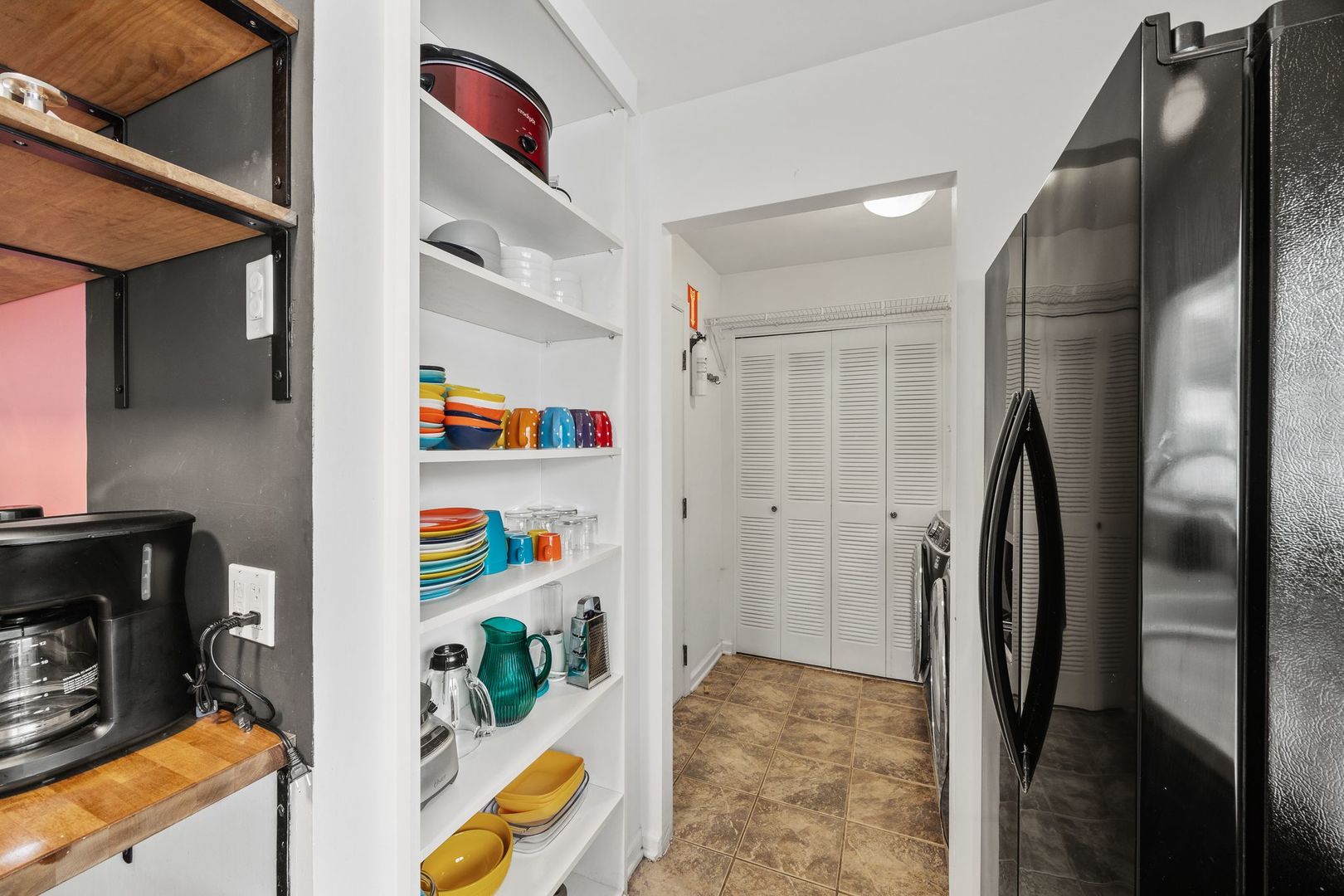 100 Dartford Lane, Schaumburg, IL 60194