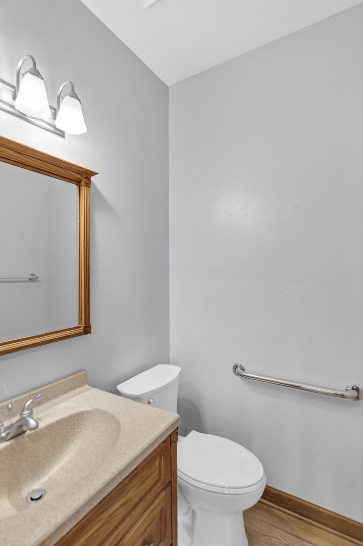 4N550 School Road, St. Charles, IL 60175