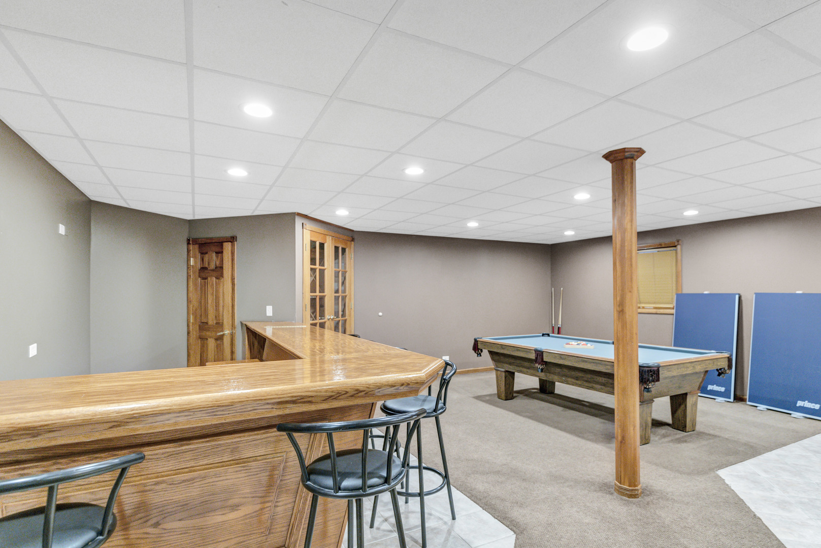 4N550 School Road, St. Charles, IL 60175