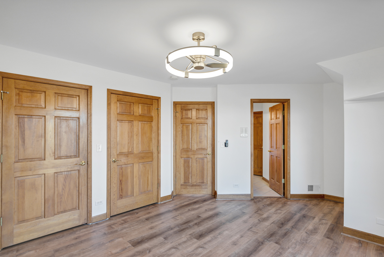 4N550 School Road, St. Charles, IL 60175