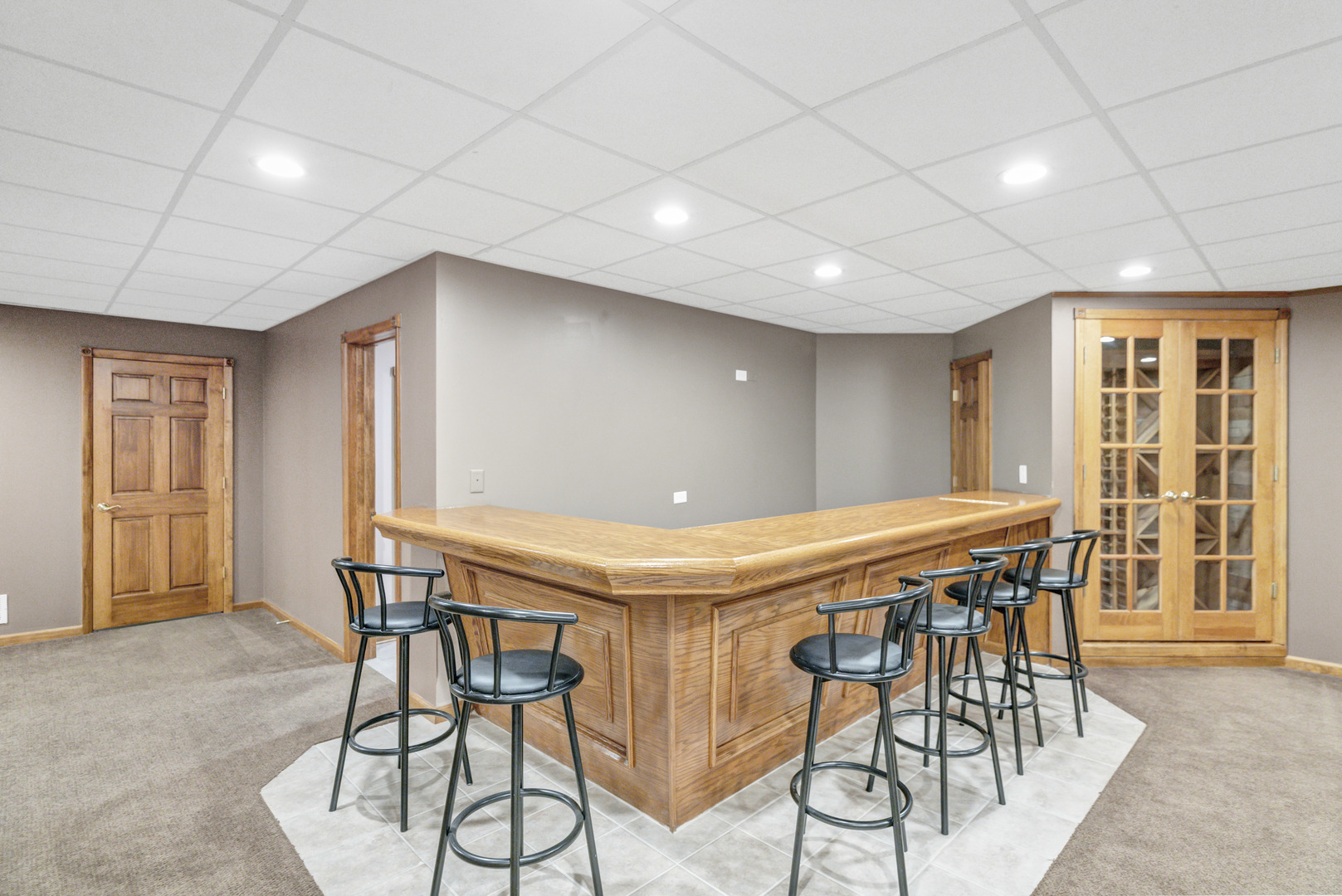 4N550 School Road, St. Charles, IL 60175