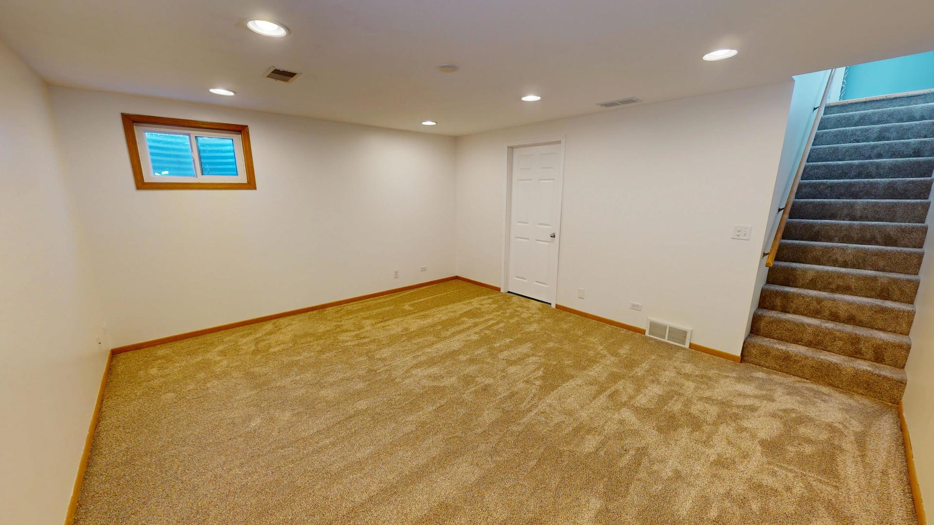 Maple Park, IL 60151