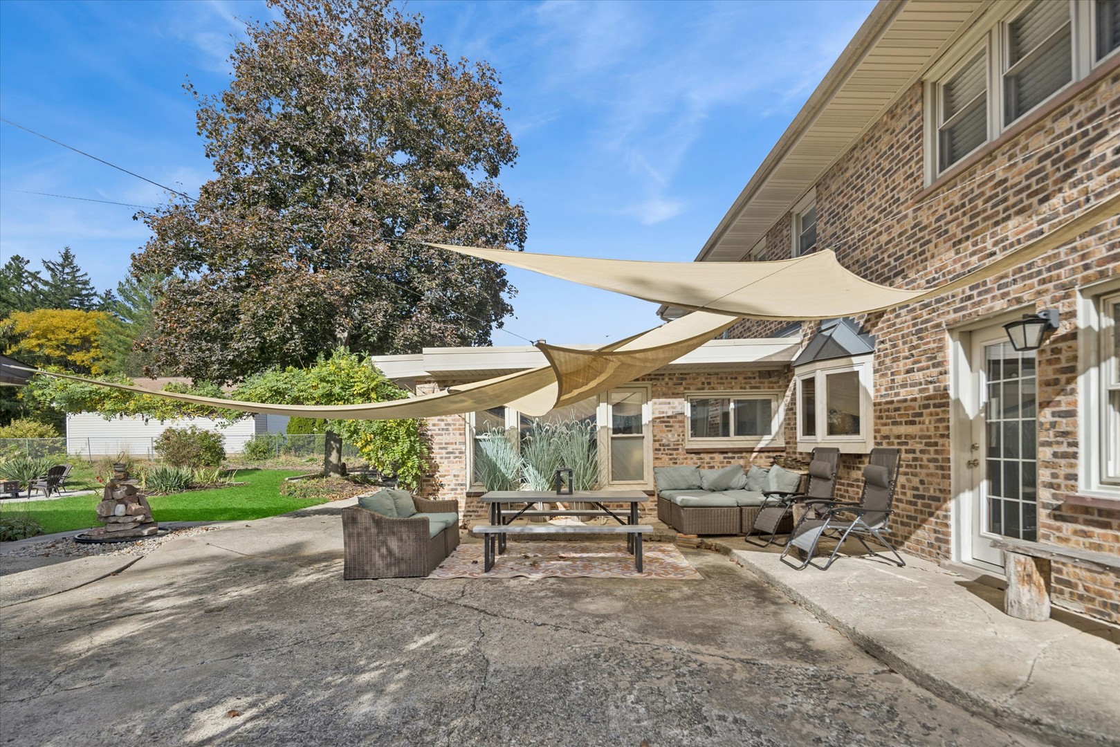 Prospect Heights, IL 60070