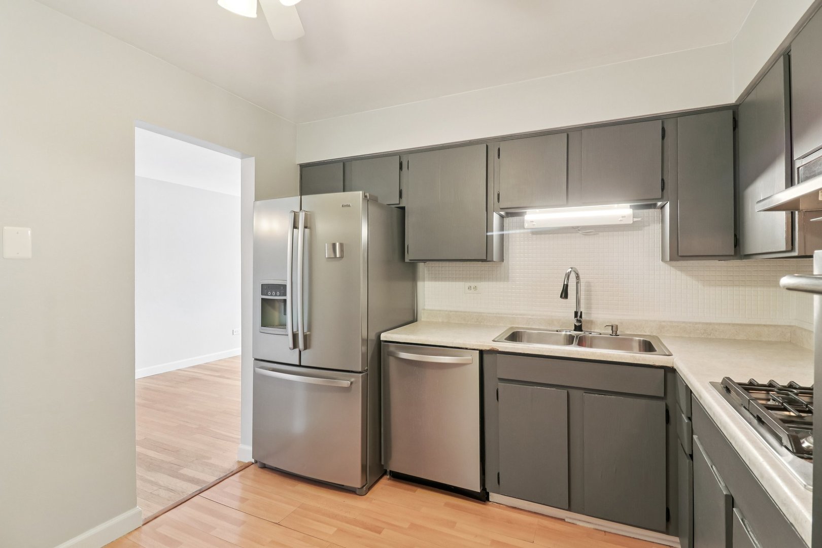 8872 Jody Lane #2E, Des Plaines, IL 60016