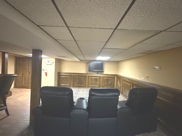 7 S County Street, Waukegan, IL 60085