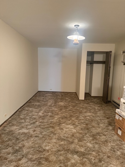 7 S County Street, Waukegan, IL 60085