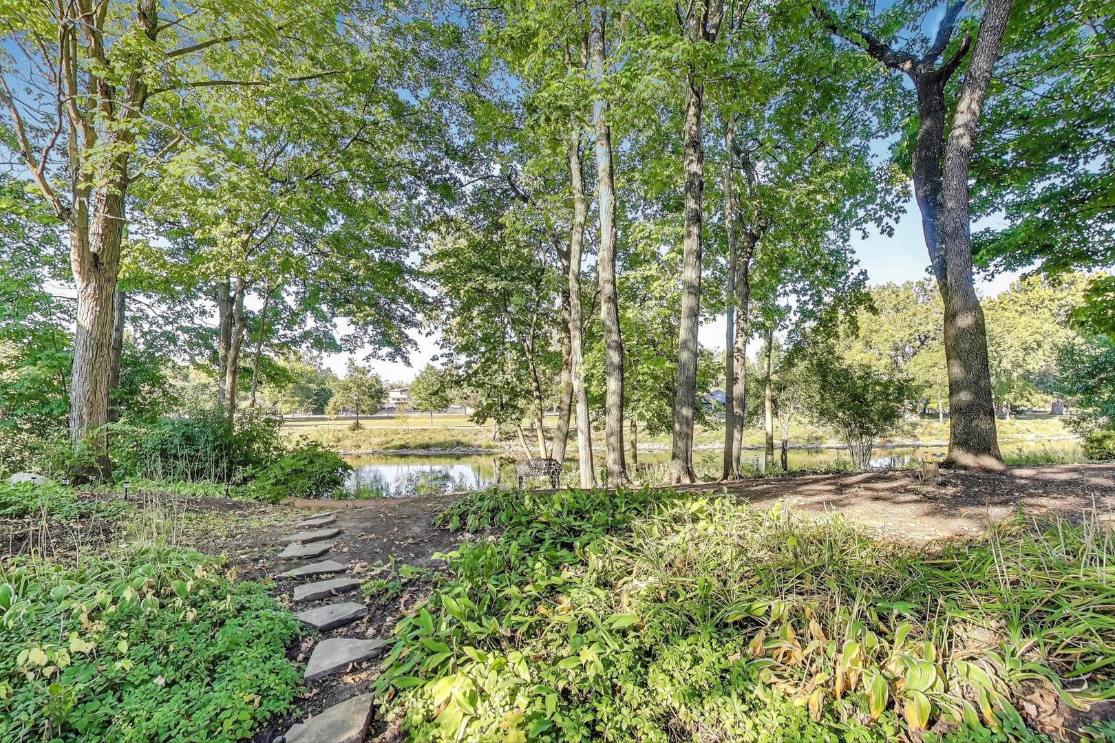 534 River Front Circle #604, Naperville, IL 60540