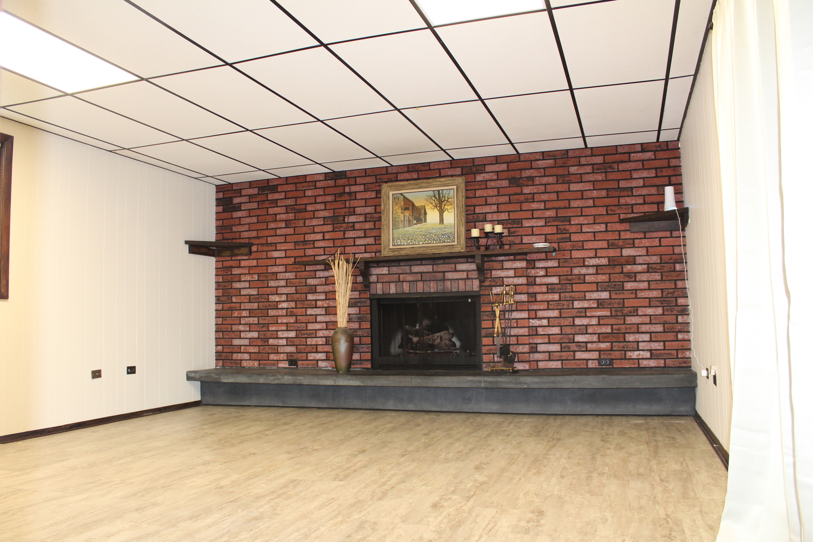 920 Sunnyside Avenue, Thornton, IL 60476