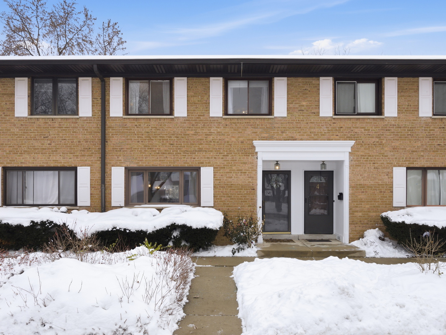 300 Duane Street #3, Glen Ellyn, IL 60137