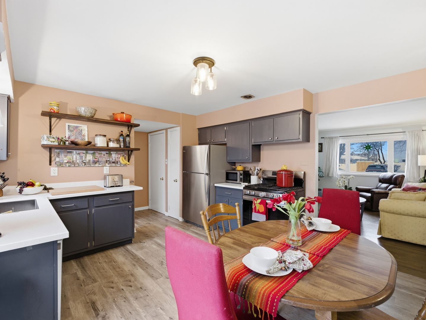 300 Duane Street #3, Glen Ellyn, IL 60137