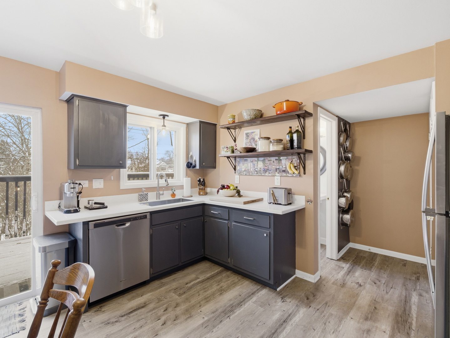 300 Duane Street #3, Glen Ellyn, IL 60137