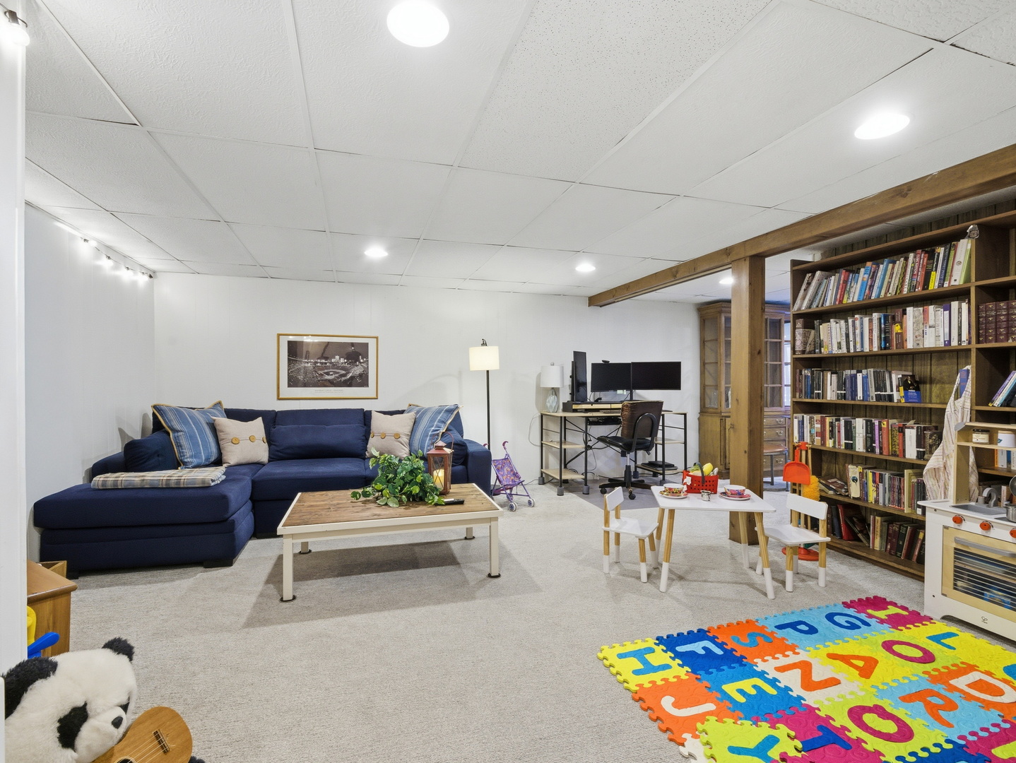 300 Duane Street #3, Glen Ellyn, IL 60137