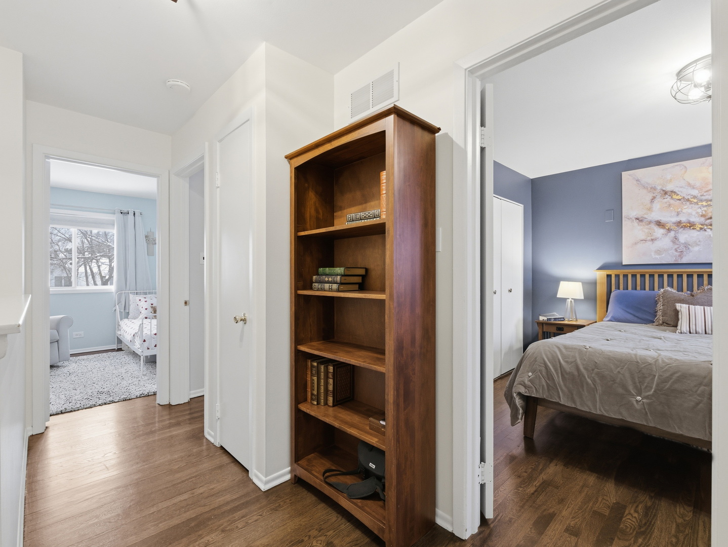 300 Duane Street #3, Glen Ellyn, IL 60137