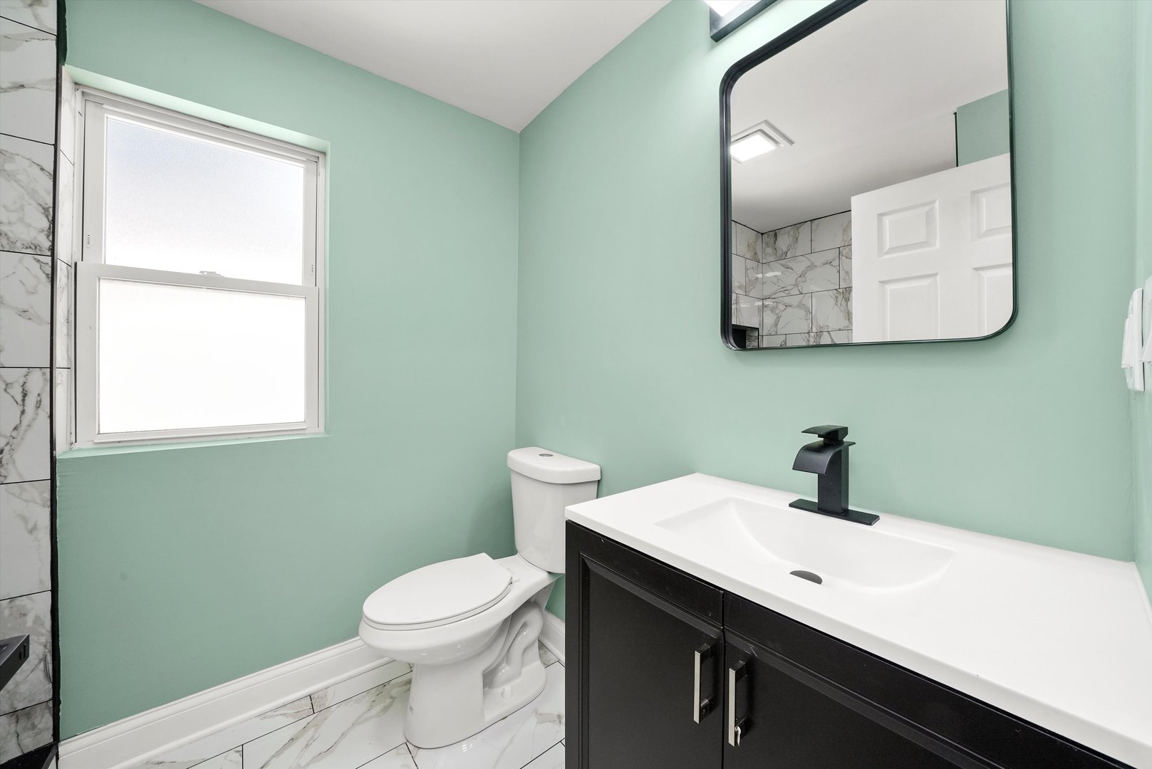 10436 S Eberhart Avenue, Chicago, IL 60628