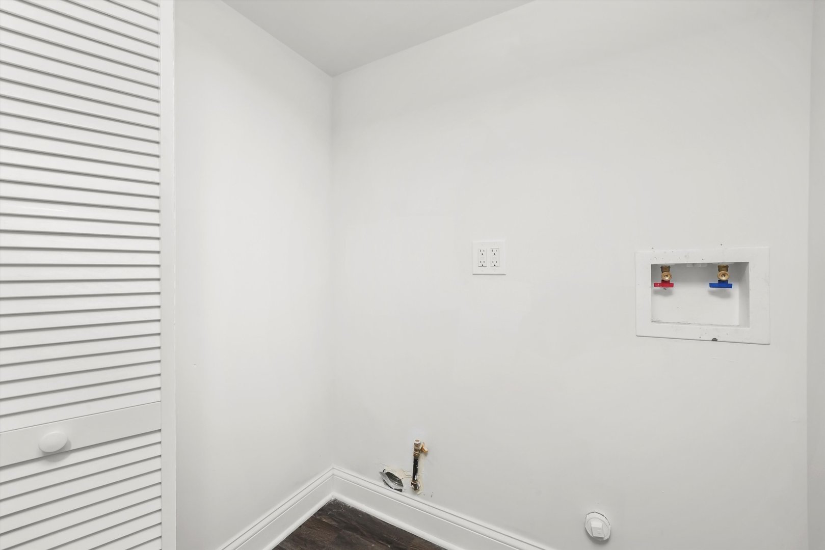 10436 S Eberhart Avenue, Chicago, IL 60628