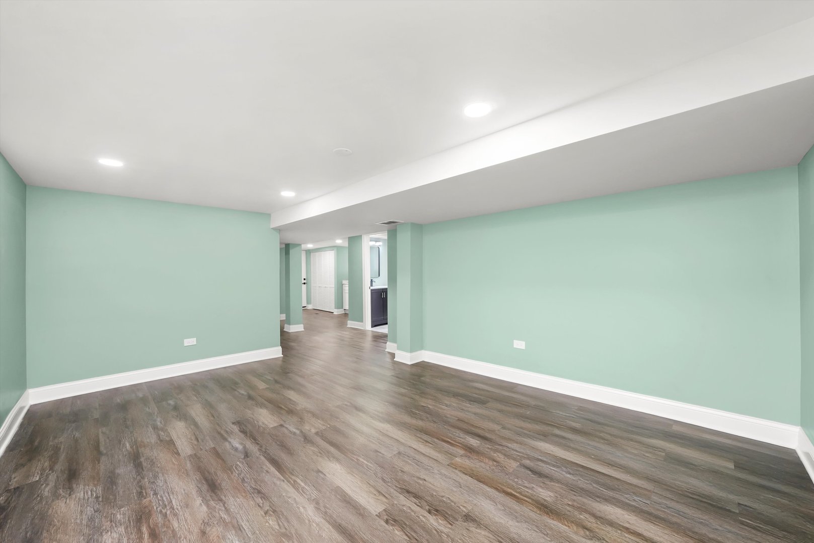 10436 S Eberhart Avenue, Chicago, IL 60628