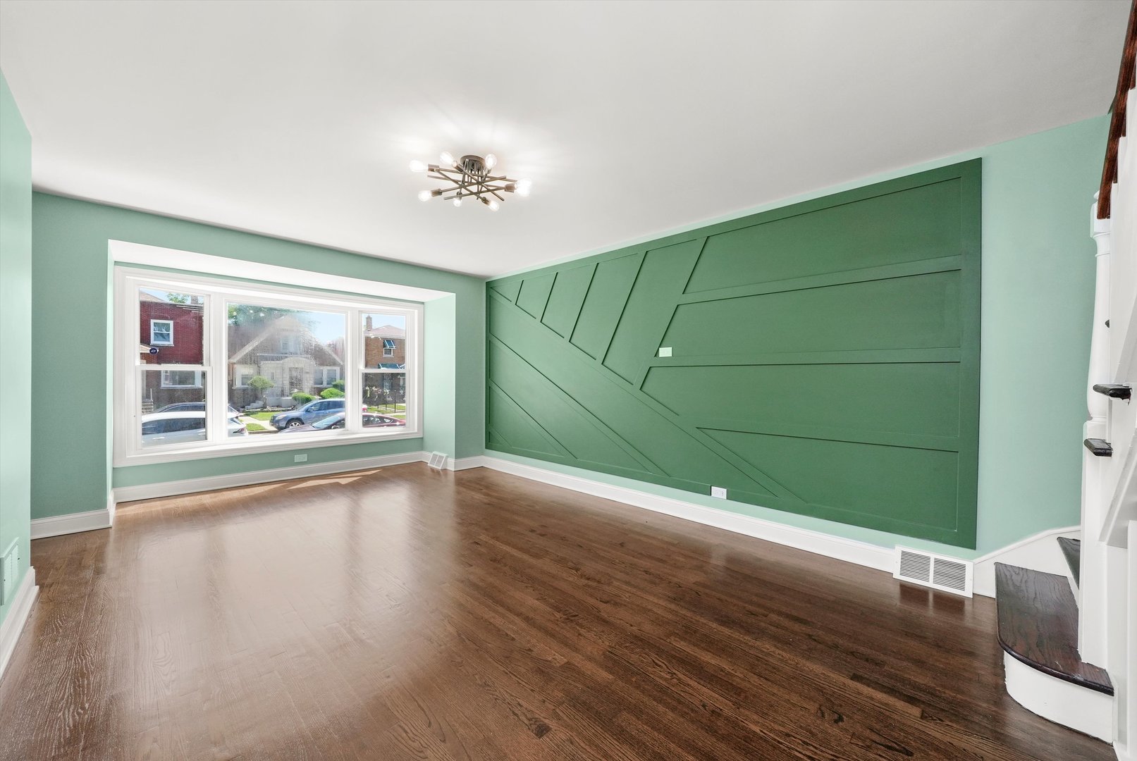 10436 S Eberhart Avenue, Chicago, IL 60628