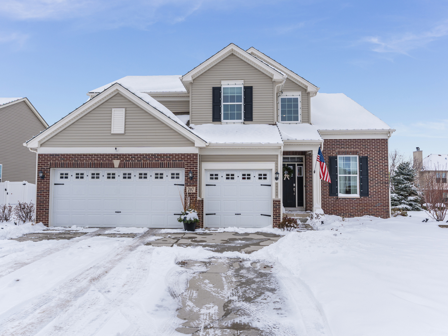 707 Long Ridge Trail, Minooka, IL 60447