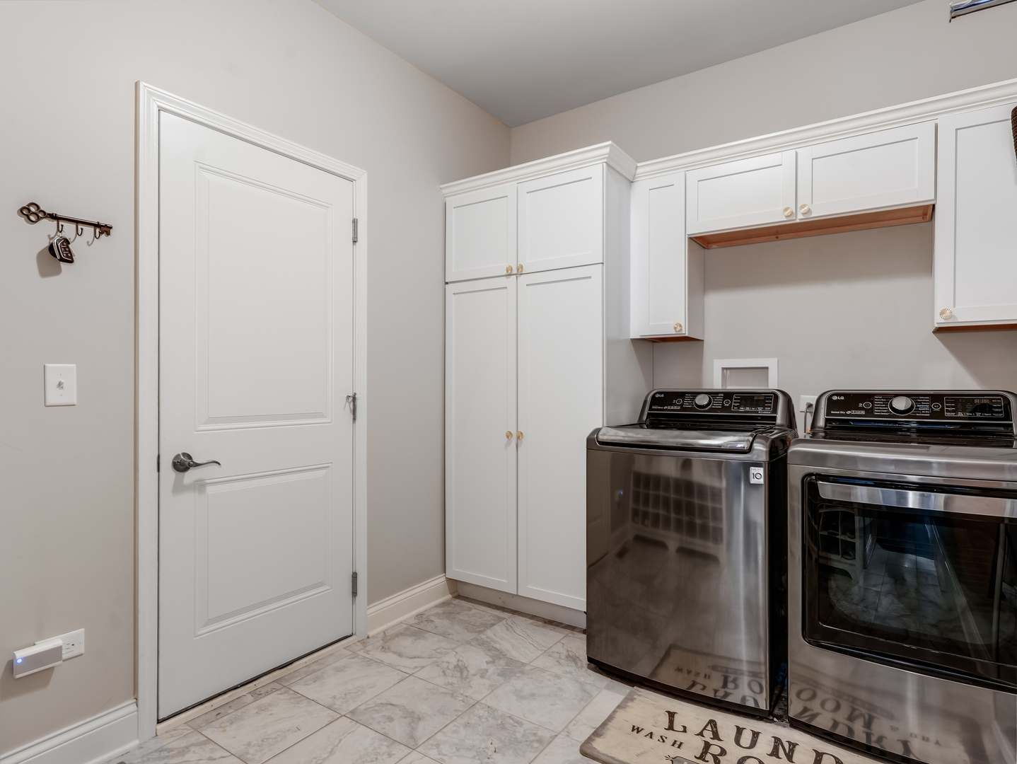 707 Long Ridge Trail, Minooka, IL 60447