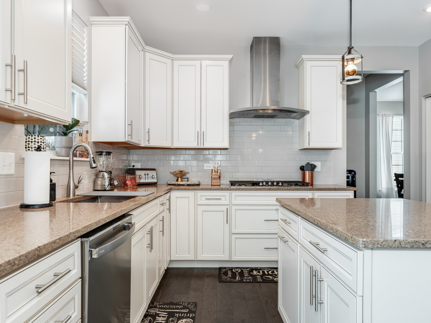 707 Long Ridge Trail, Minooka, IL 60447