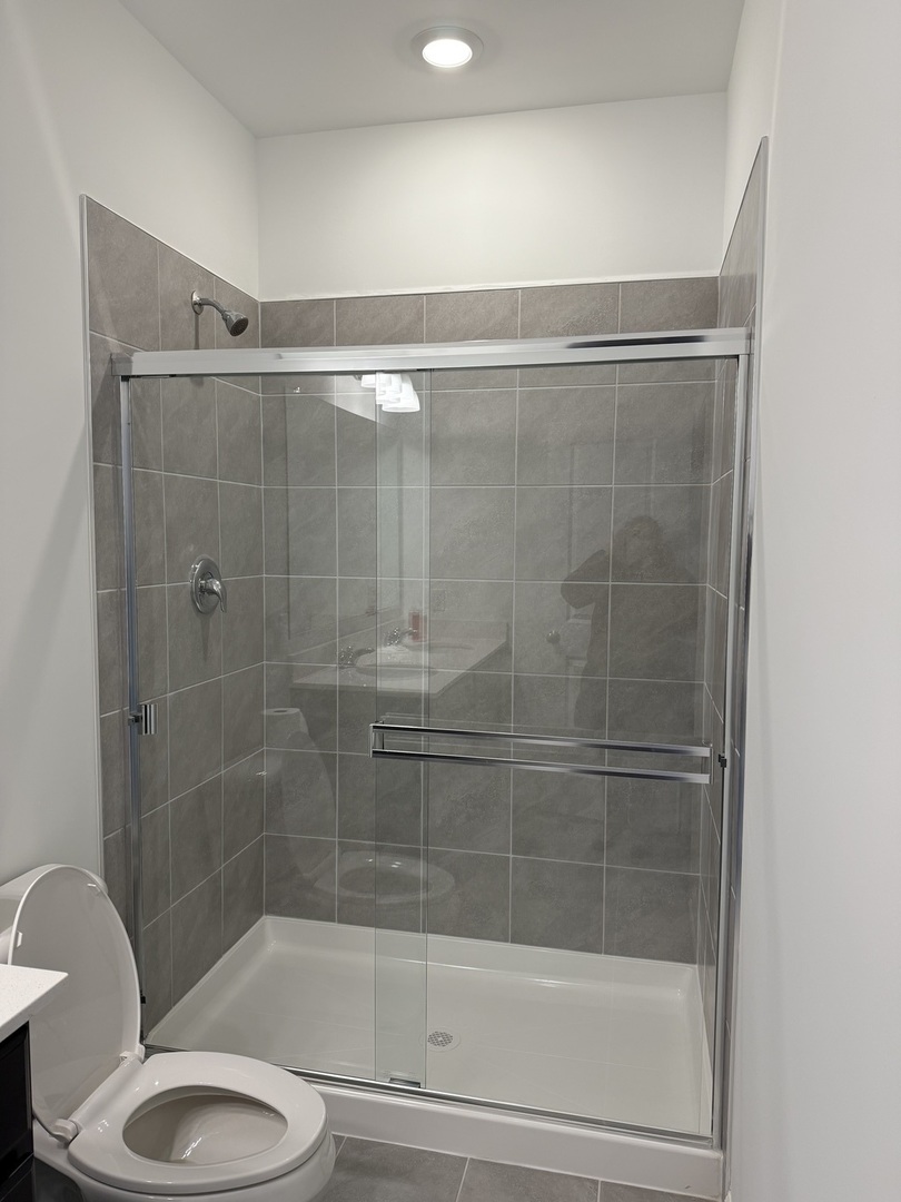 287 Kingsport Drive, South Elgin, IL 60177