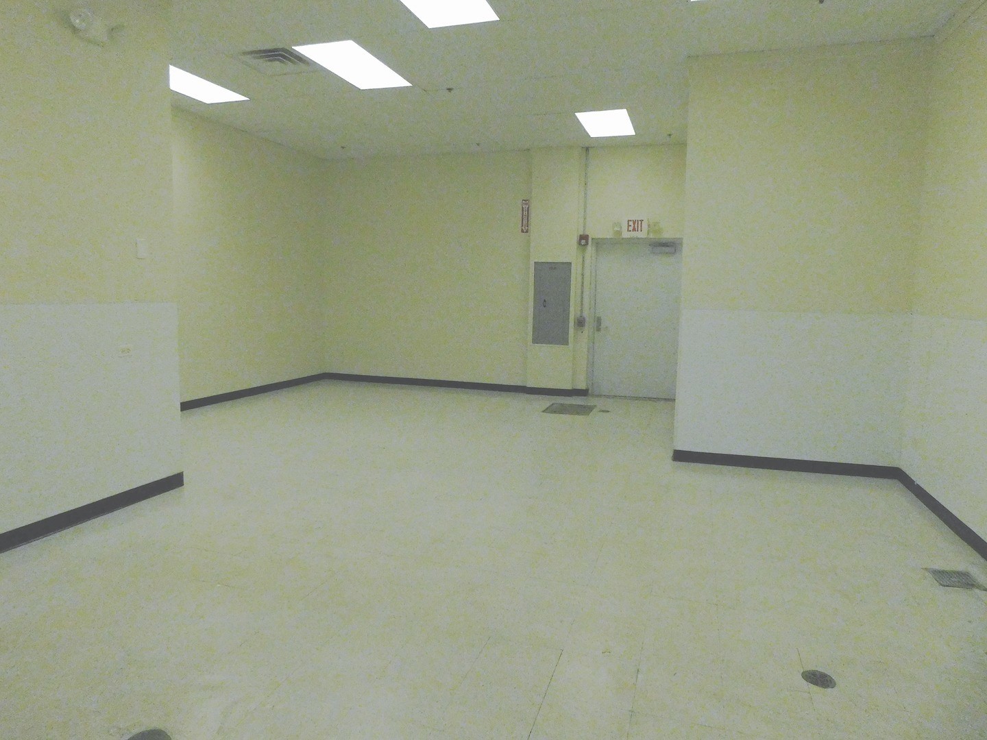 212-238 RANDALL Road, South Elgin, IL 60177