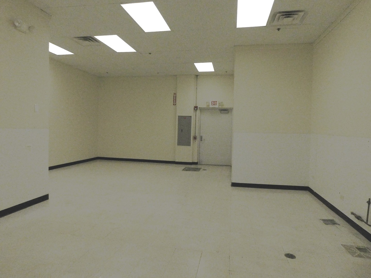 212-238 RANDALL Road, South Elgin, IL 60177