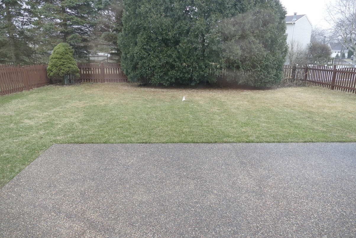 711 Lakeside Drive, Vernon Hills, IL 60061