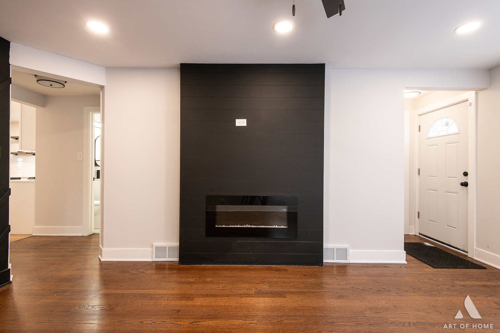 9749 S Harvard Avenue, Chicago, IL 60628