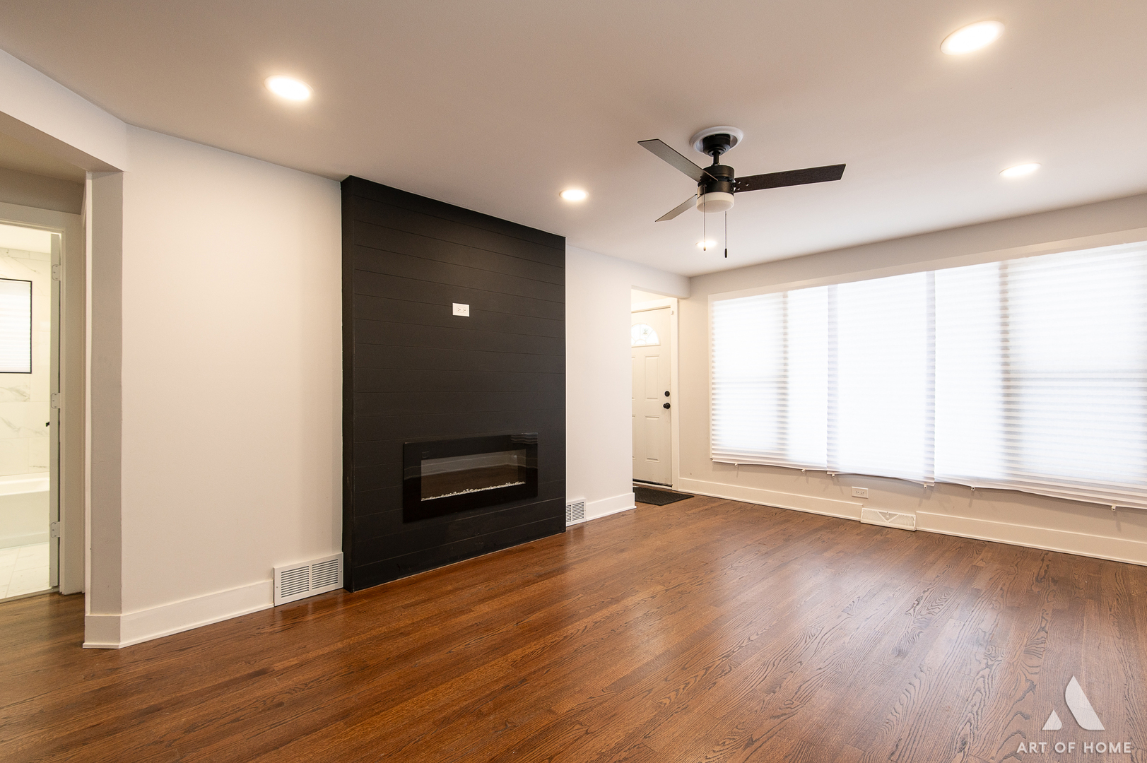 9749 S Harvard Avenue, Chicago, IL 60628