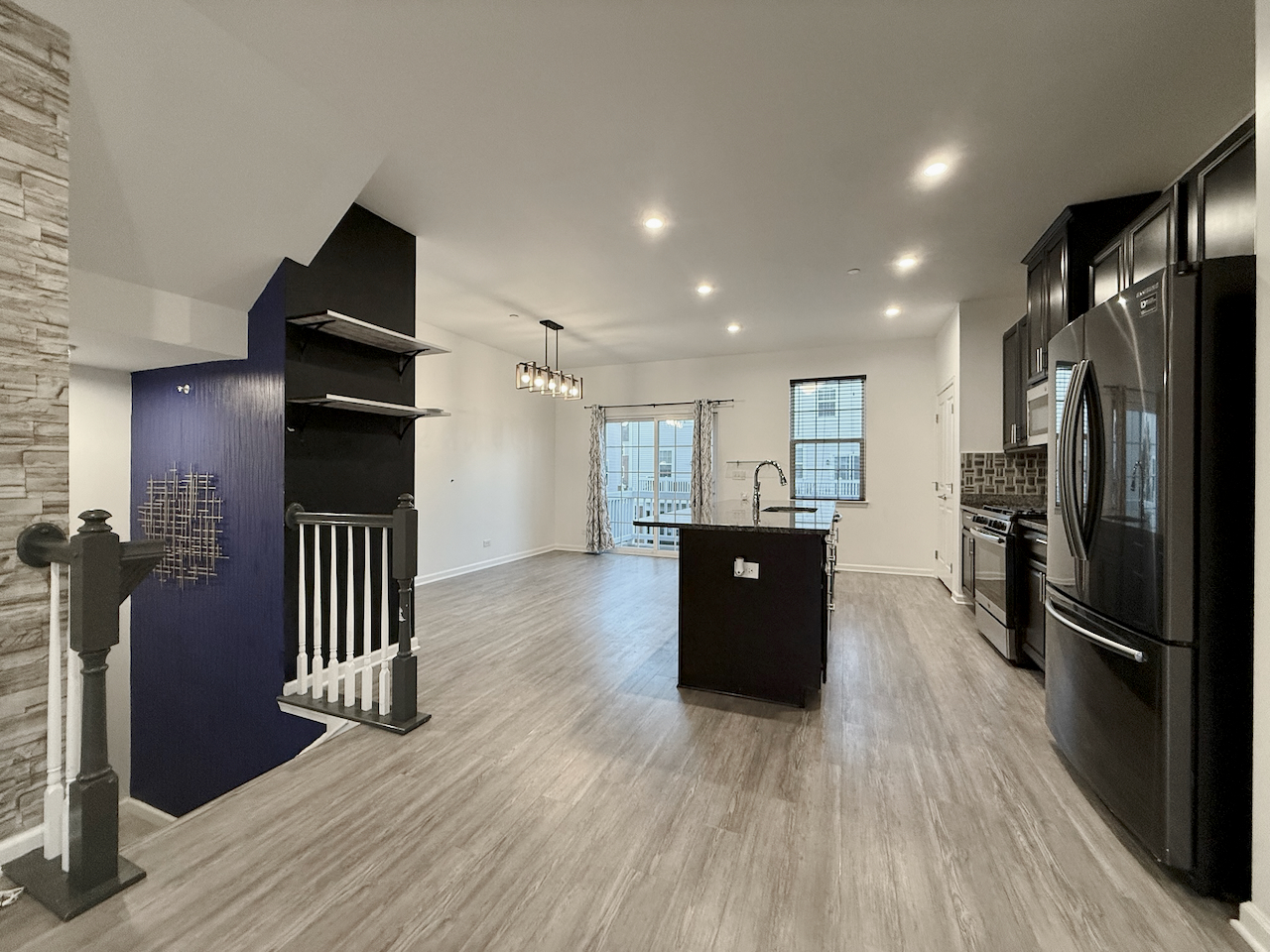 45 Nicholas Drive, Des Plaines, IL 60016