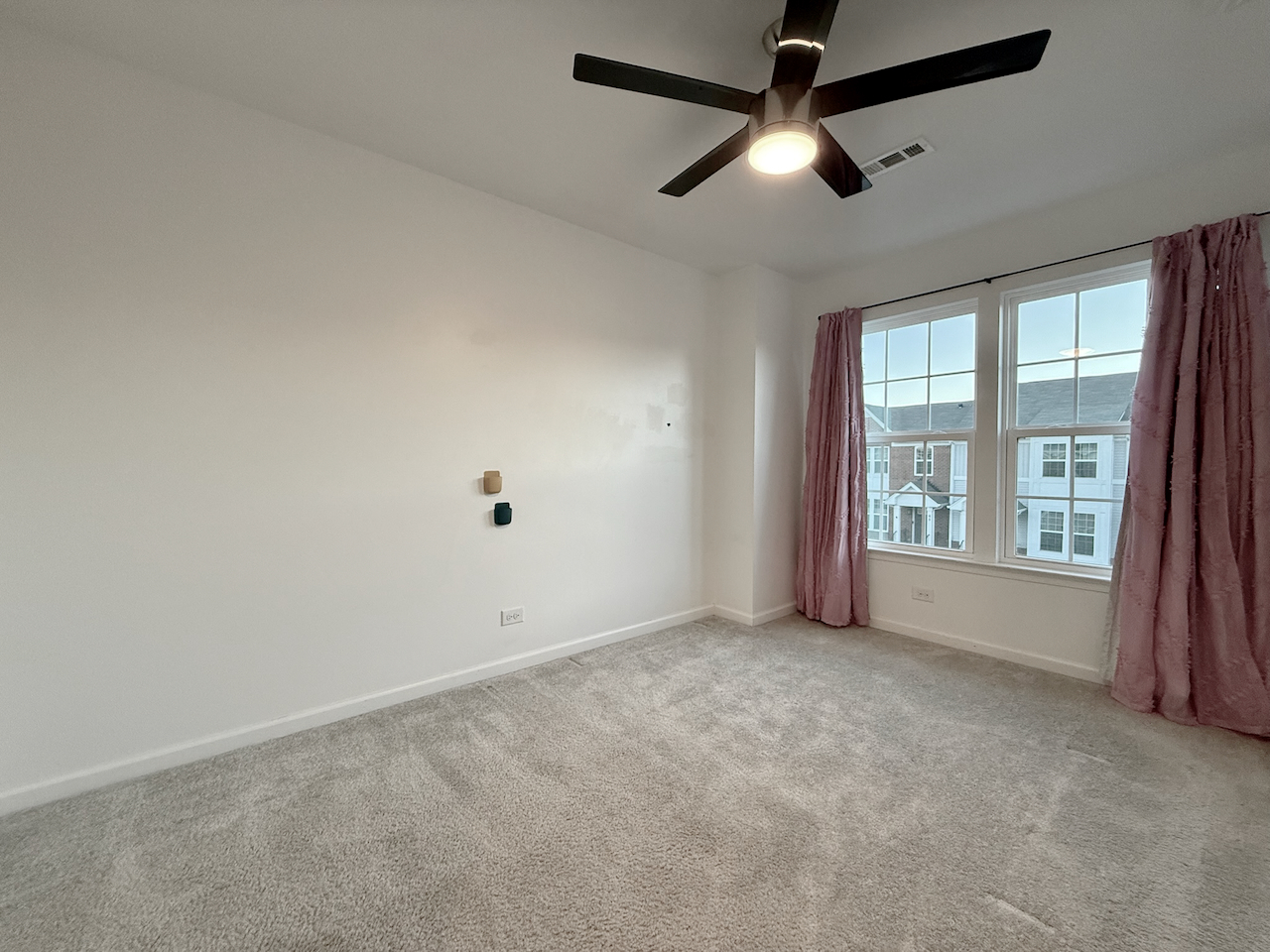 45 Nicholas Drive, Des Plaines, IL 60016