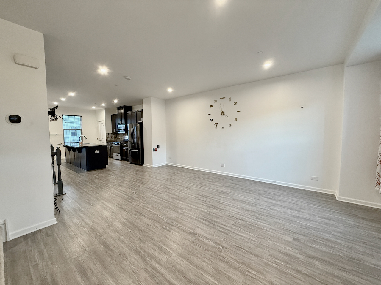 45 Nicholas Drive, Des Plaines, IL 60016