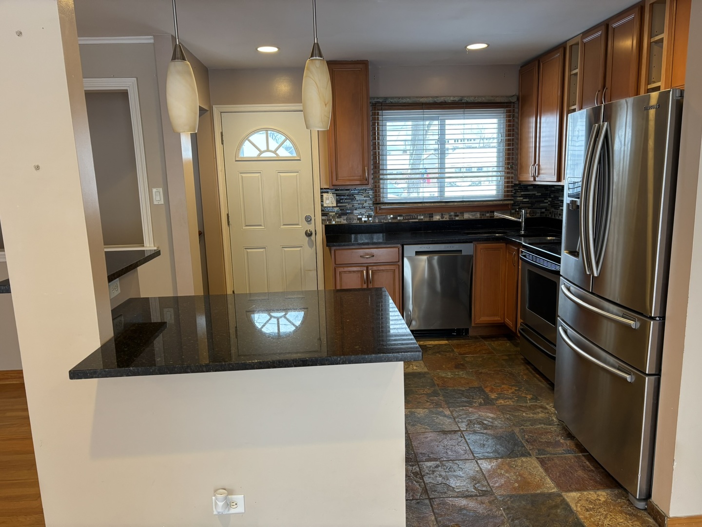 1210 Dell Road, Northbrook, IL 60062