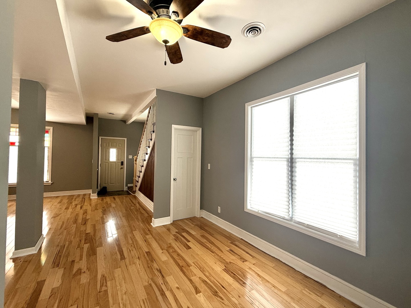 136 W CHESTNUT Street, Compton, IL 61318