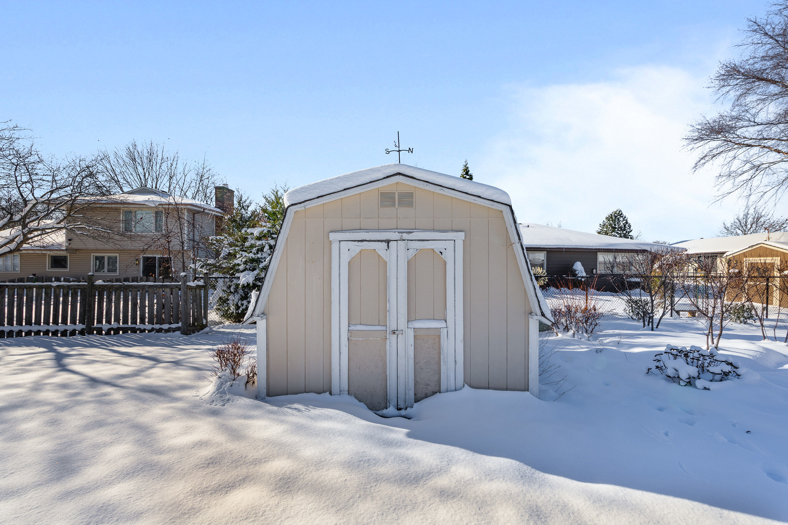 120 S Staffire Drive, Schaumburg, IL 60193