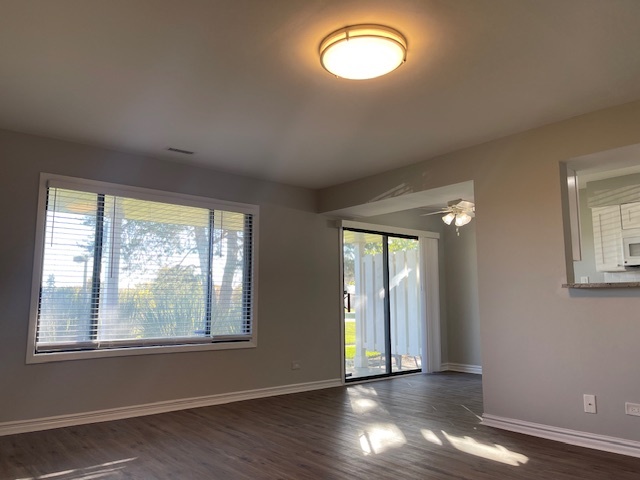 933 Monroe Court #933, Vernon Hills, IL 60061