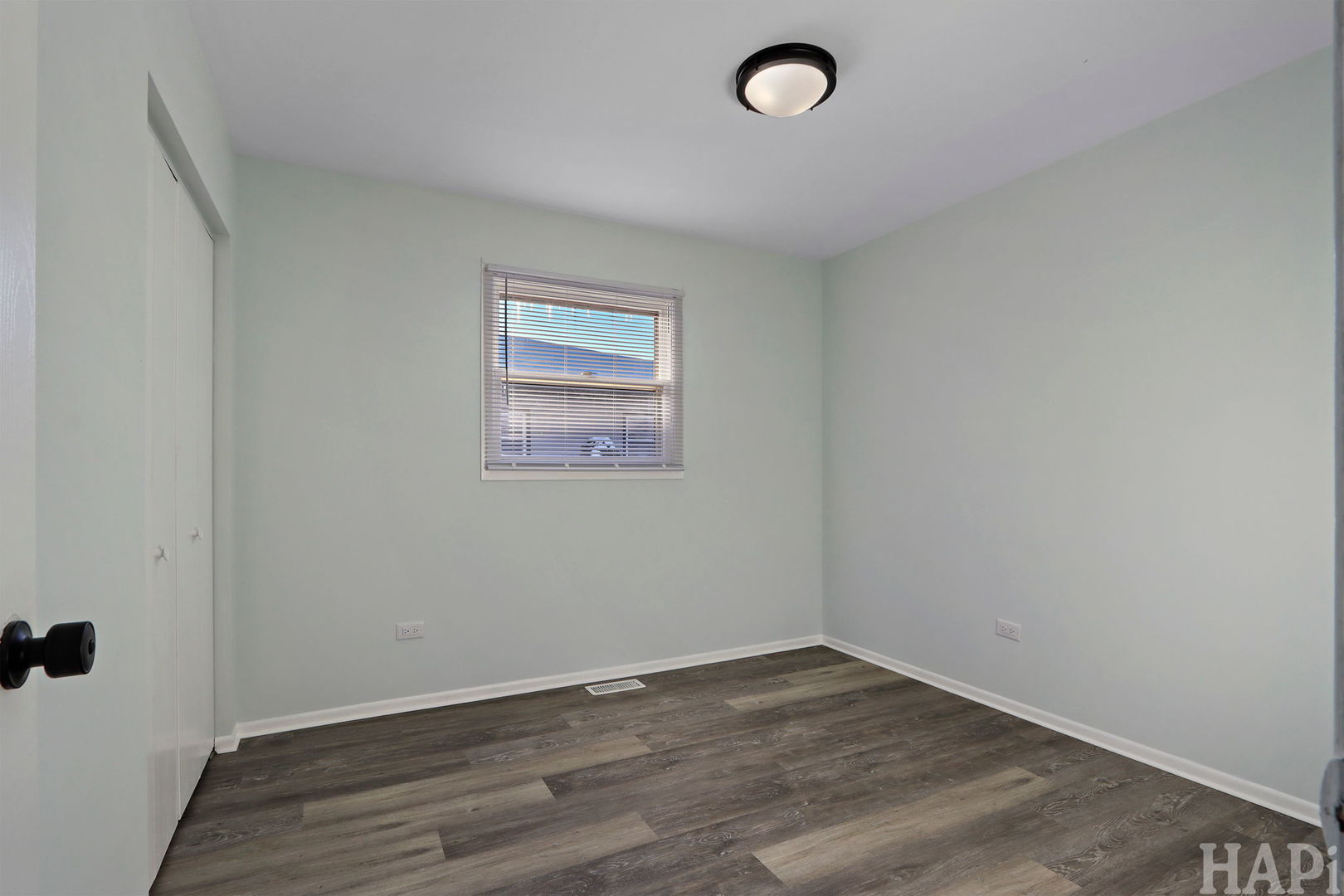 197 Maplewood Drive, Antioch, IL 60002