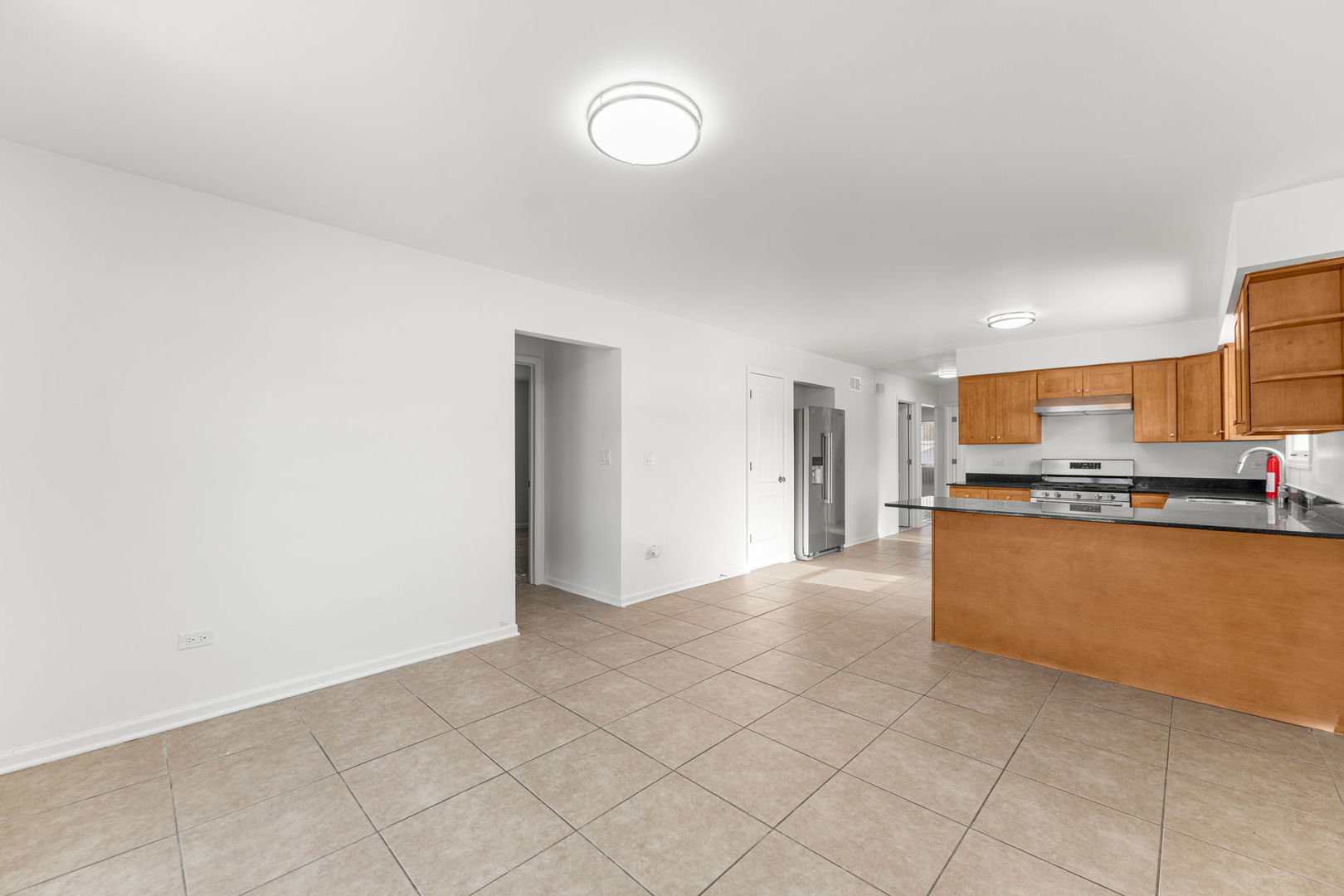 16446 Spaulding Avenue, Markham, IL 60428