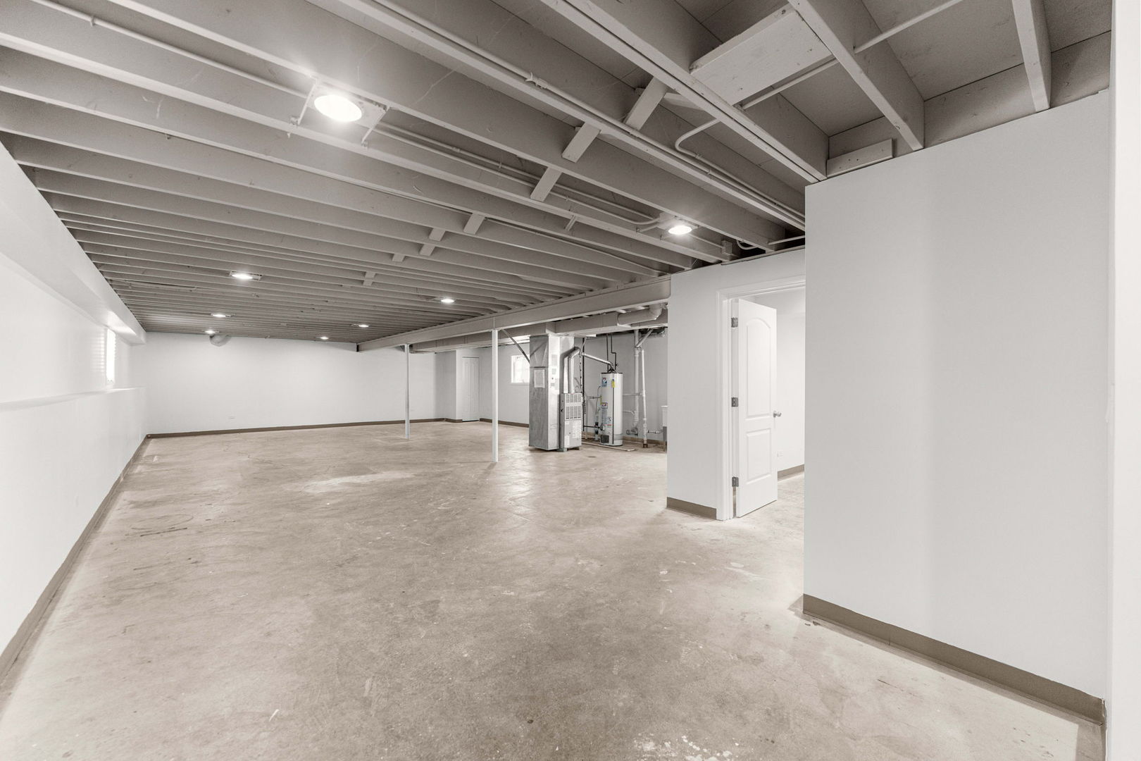 16446 Spaulding Avenue, Markham, IL 60428