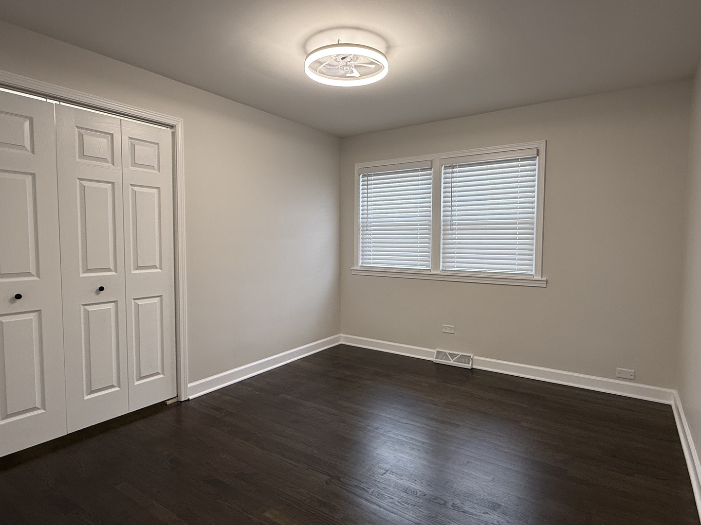 10061 LaCrosse Avenue, Skokie, IL 60077