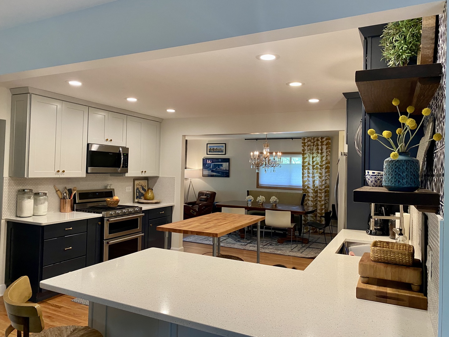 419 S Royal Court, Palatine, IL 60067