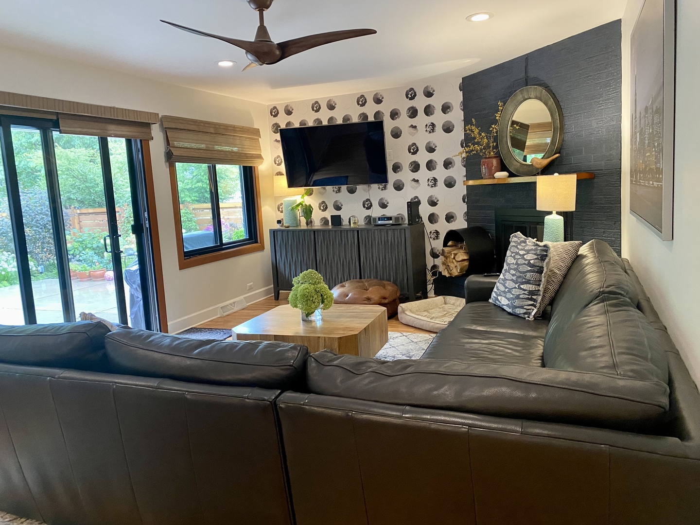 419 S Royal Court, Palatine, IL 60067